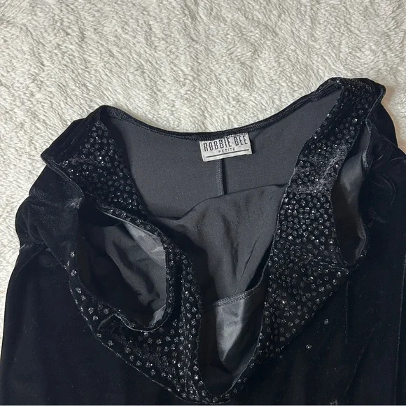 Vintage velvet formal dress - Picture 6 of 7